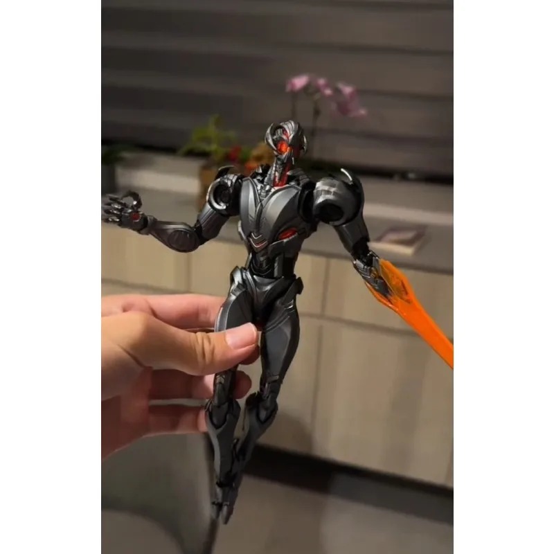 В наличии: Новинка! Сборная мо – обзор и цена Model Kit Ultron