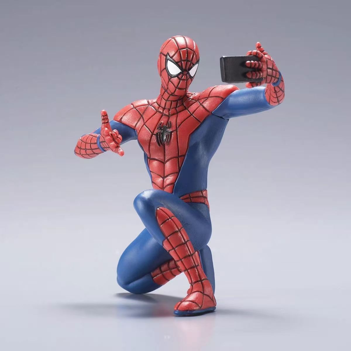 R Hot Hasbro Marvel Человек-па – обзор и цена Model Kit Spiderman
