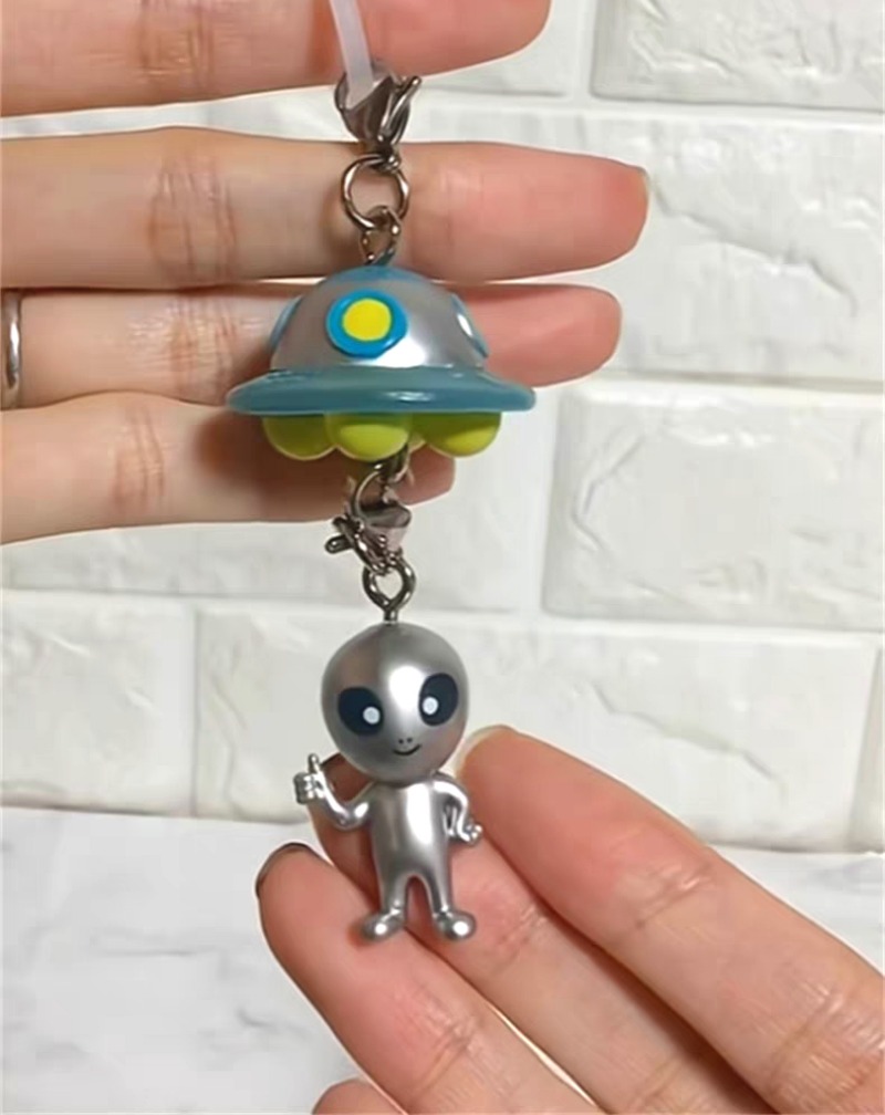 Оригинальные капсульные игрушк – обзор и цена Model Kit Ufo